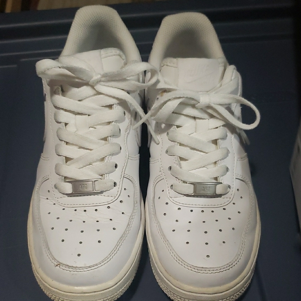 Nike Air Force 1 Sneakers - Picture 4 of 9